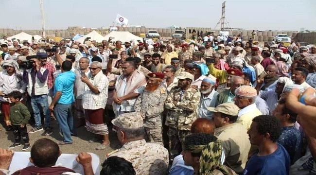 
لا تحالف بعد اليوم.. عسكريون متقاعدون يتظاهرون في عدن لدفع رواتبهم المتوقفة