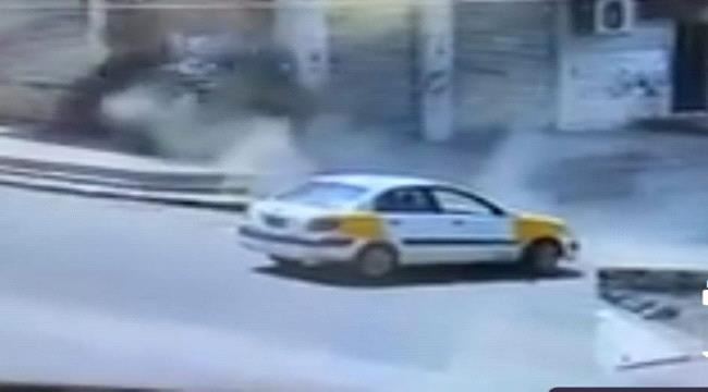 
                     شاهد حادث مروري مروع في المنصورة بالعاصمة عدن - فيديو 