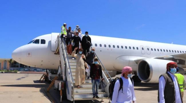
                     رحلة طيران مشبوهة من الإمارات تصل إلى مطار عدن دون علم السلطات 