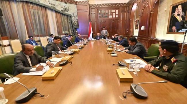
                     الرئيس هادي يترأس إجتماعاً لمجلس الدفاع الوطني