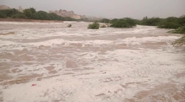 
                     فيضانات مشابهة لفيضانات 1996م تجتاح محافظة شبوة 