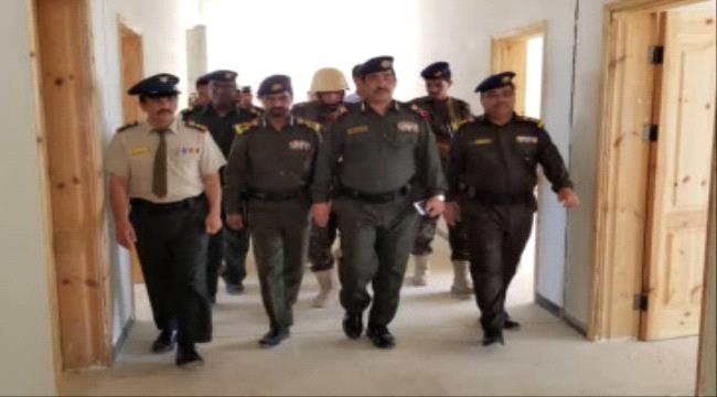 
                     وزير الداخلية يطلع على آلية القبول والتسجيل والتجهيزات الجارية في كلية الشرطة بحضرموت 
