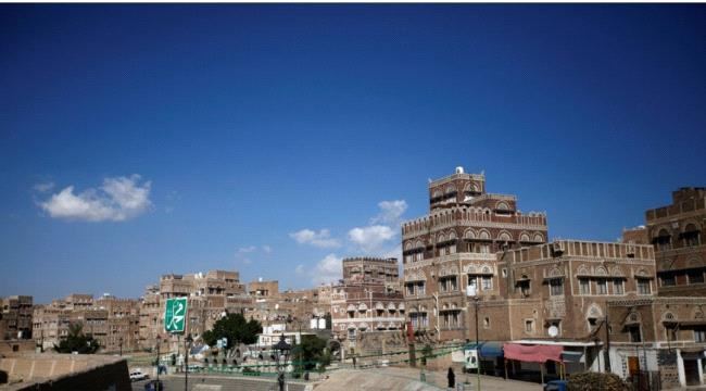 
                     عاجل| وصول وفد من المكتب السلطاني في عمان إلى صنعاء