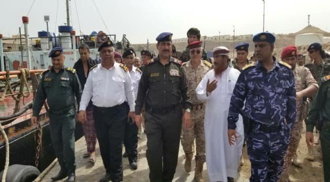 
                     وزير الداخلية يتفقد سير العمل بميناء نشطون بمحافظة المهرة