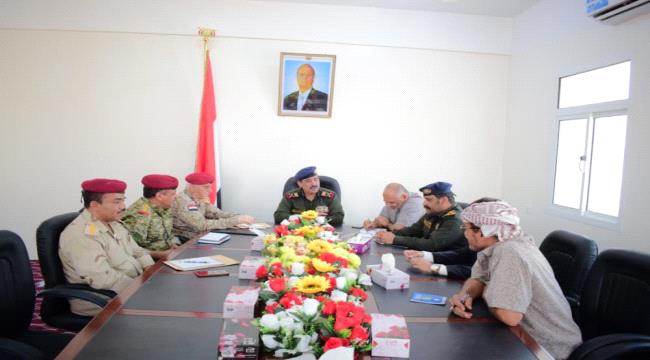 
                     وزير الداخلية يترأس اجتماعا للجنة الأمنية بوادي وصحراء حضرموت 