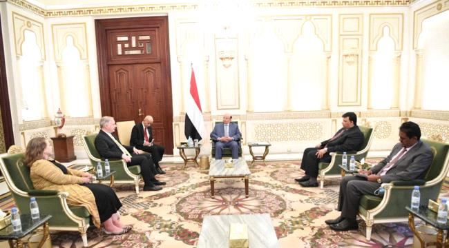 
                     الرئيس هادي يؤكد على متانة وعمق العلاقات الاسترتيجية بين بلادنا والولايات المتحدة