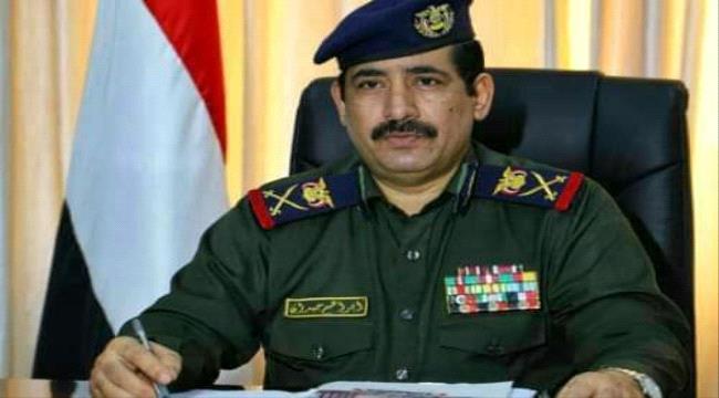 
                     وزير الداخلية يهنئ رئيس الجمهورية بمناسبة الذكرى الـ 31 للجمهورية اليمنية في الـ 22 من مايو 