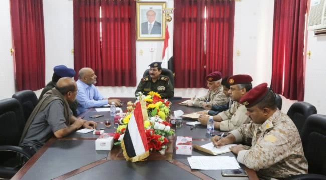 
                     وزير الداخلية يترأس اجتماعاً للجنة الأمنية بوادي وصحراء حضرموت  