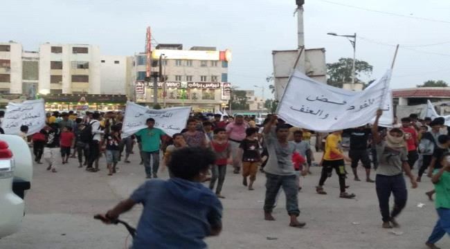 
                     احتجاجات في المنصورة  للمطالبة بتحسين الخدمات المنهارة ووقف الانهيار الاقتصادي