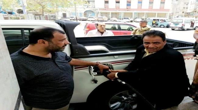 
                     زيادة جديدة في أسعار الوقود بالمحطات الخاصة في العاصمة عدن