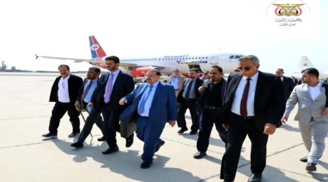 
                     عاجل..وصول رئاسة البرلمان اليمني الى عدن