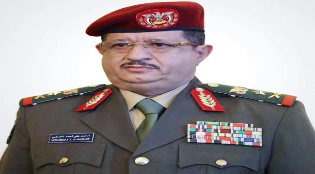 
                     رئيس صحيفة الجيش: اتمنى من وزير الدفاع أن ينفتح على جميع القيادات العسكرية ولا يكون حصري