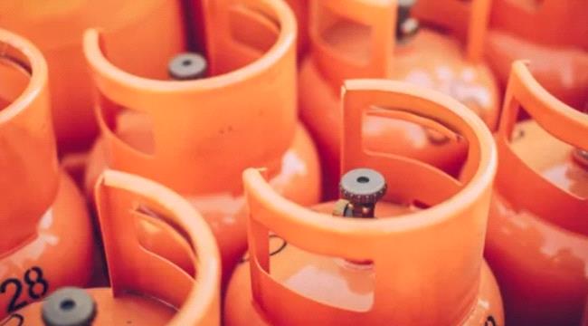 
                      أسطوانات الغاز التجارية برتقالية في مديرية  المعلا بالعاصمة عدن