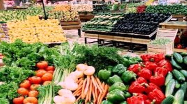 
                     أسعار الخضروات والفواكه في سوق الجملة بعدن
