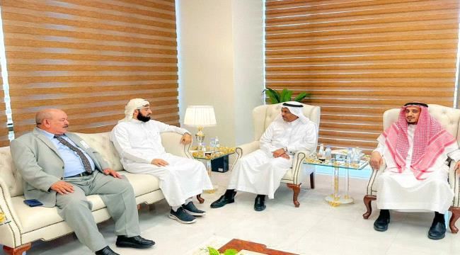 
                     بنك القطيبي الإسلامي يشارك في لقاء يمني - سعودي لترتيب آلية تحويل مبالغ خدمات الحجاج